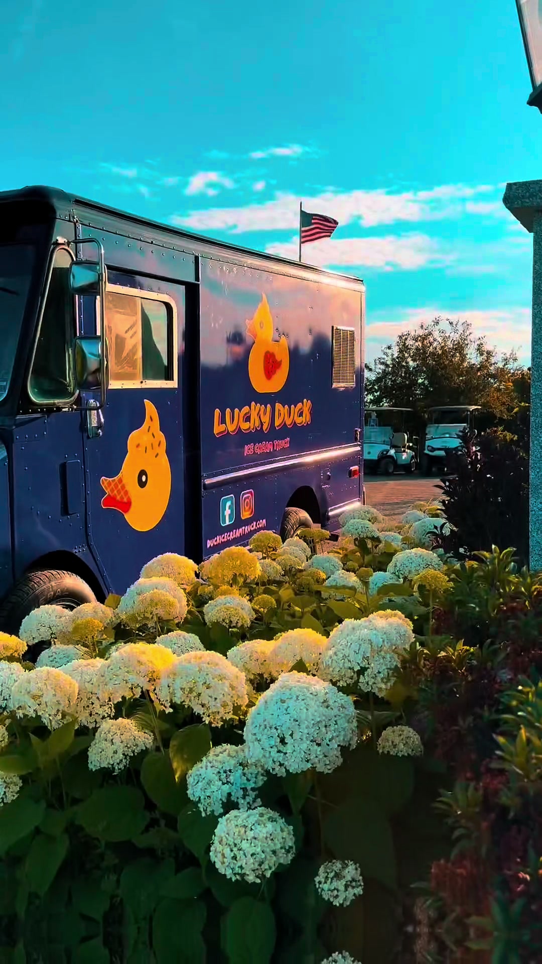 @LuckyDuckIceCreamTruck