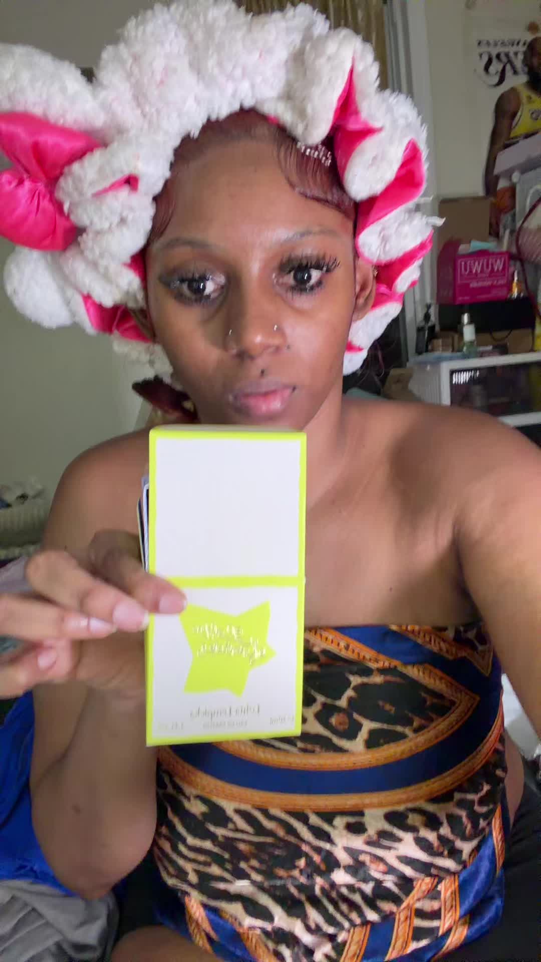 @Nelly_x_nae