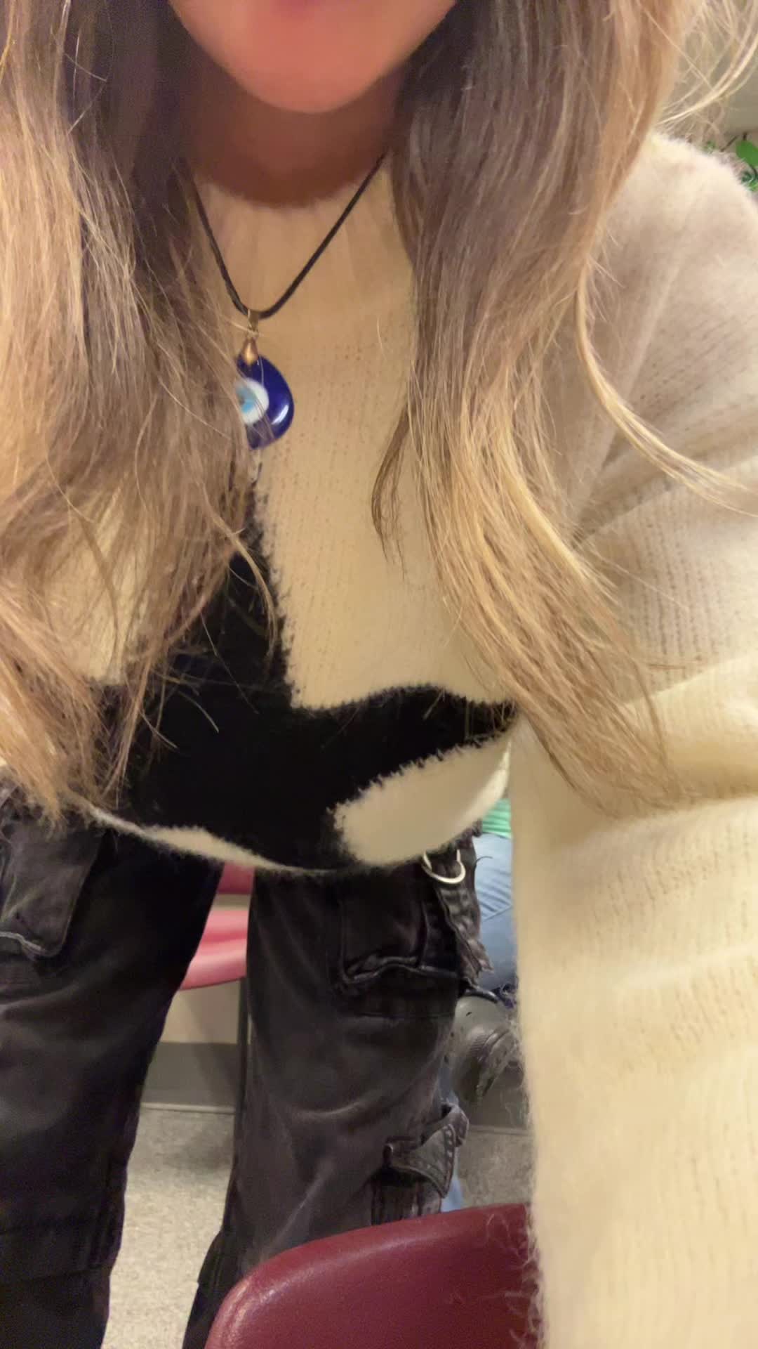 @emma lemme ding dong