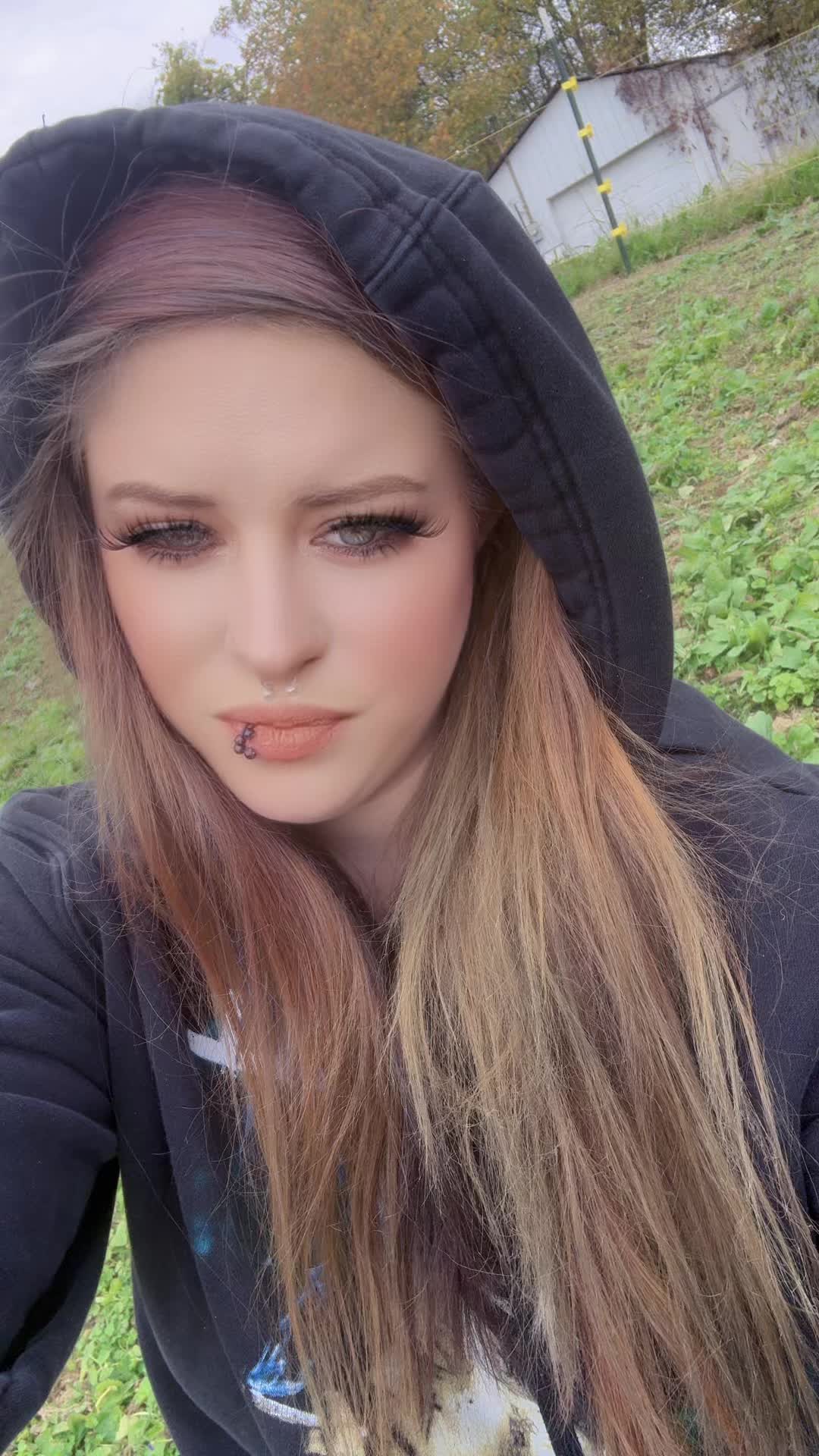 @cierrabowling03