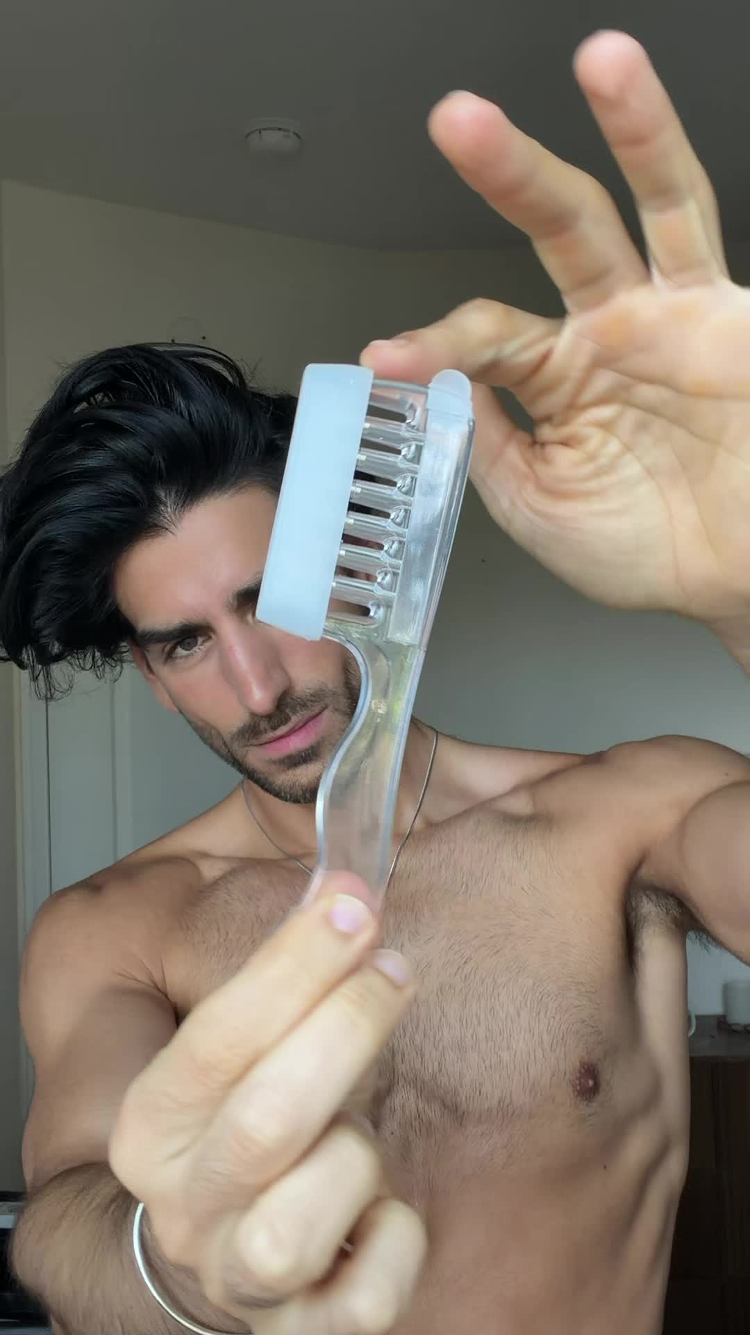 @andresleonardic_