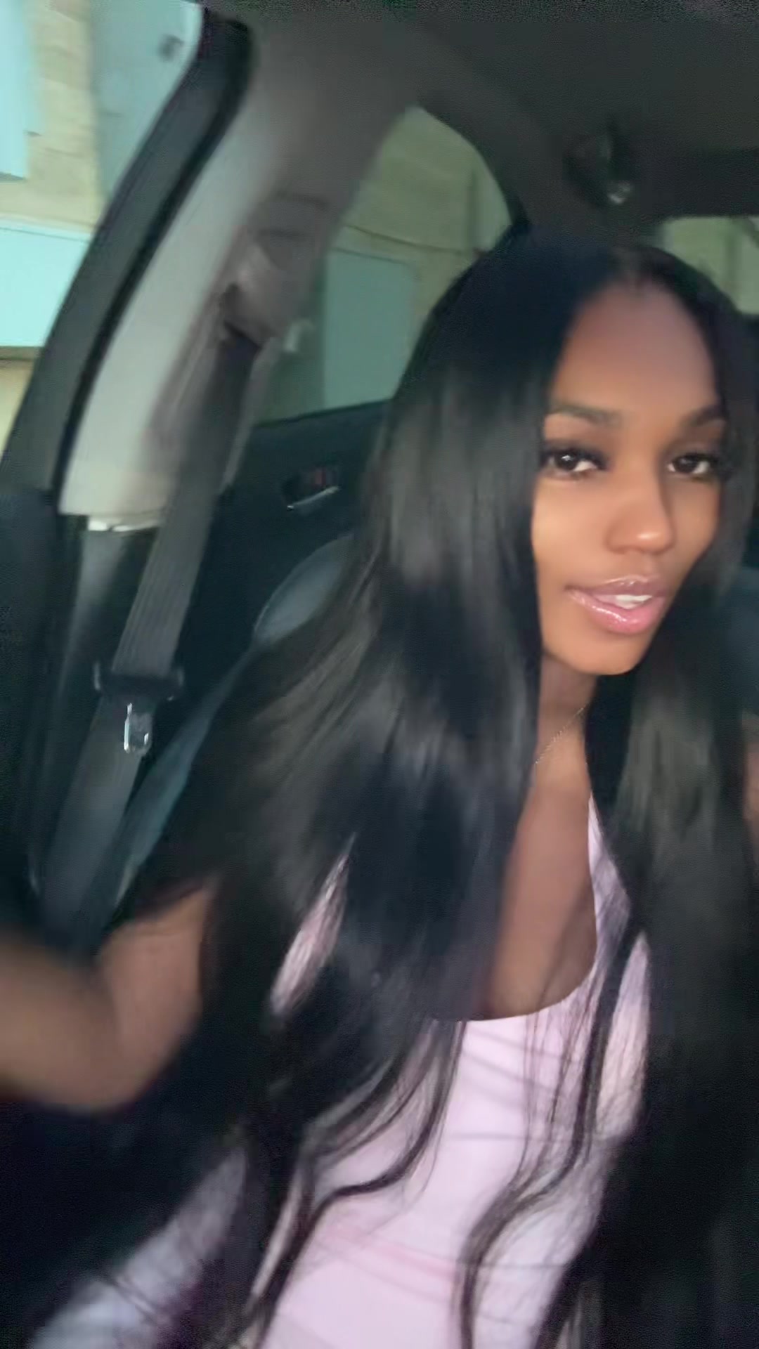 @Dontamia