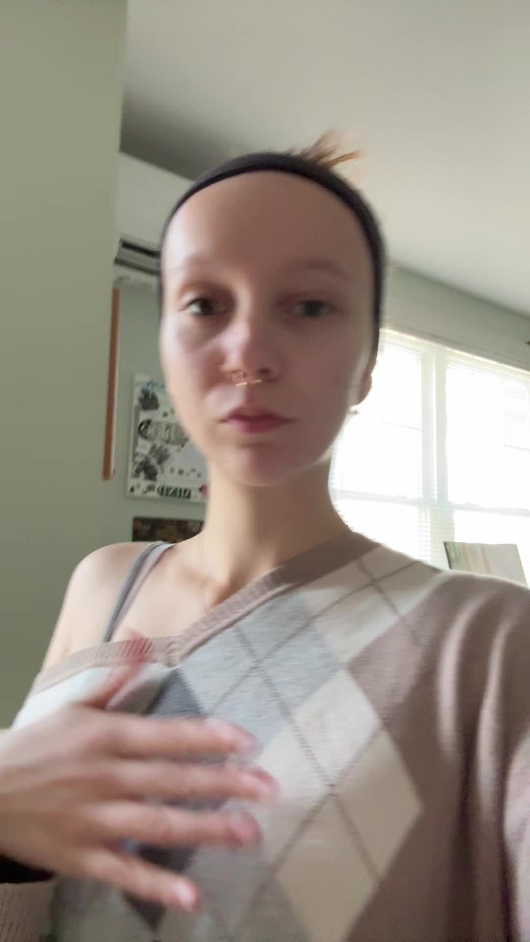 @chlo.