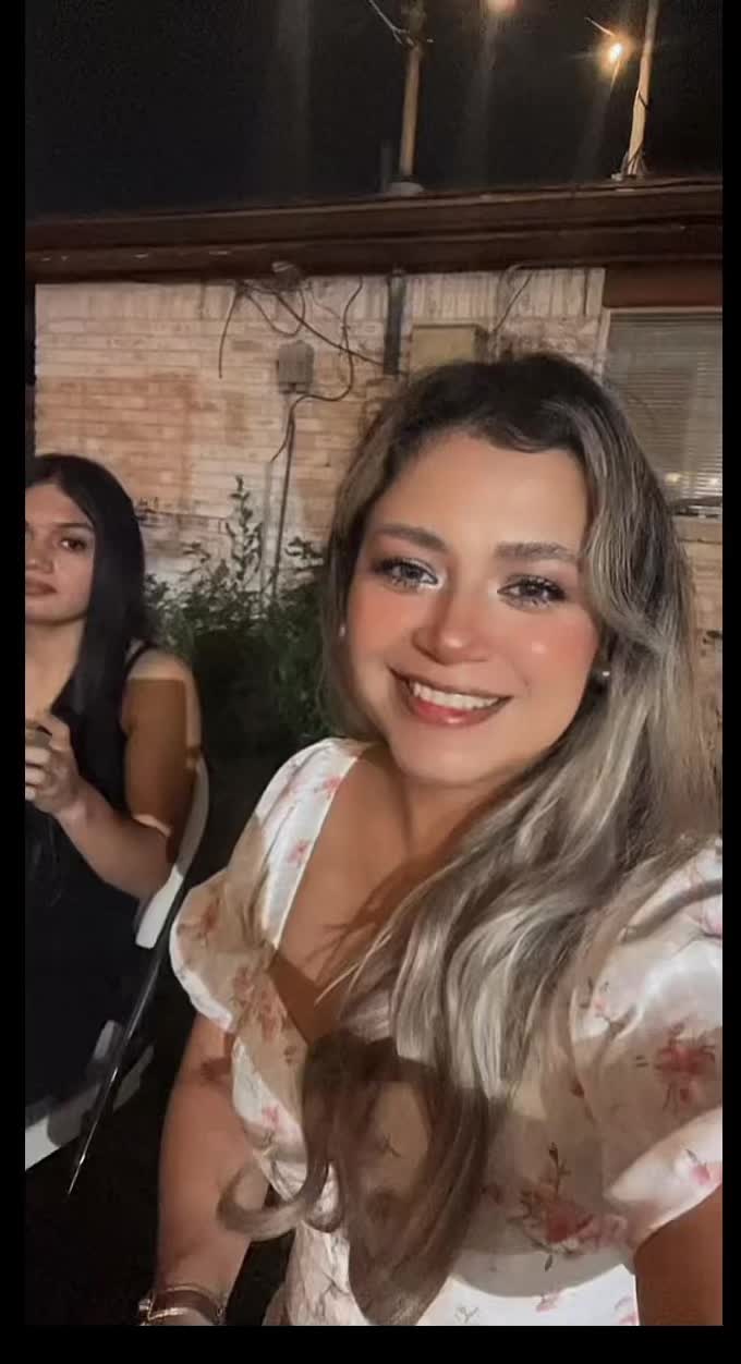 @Ana Muniz