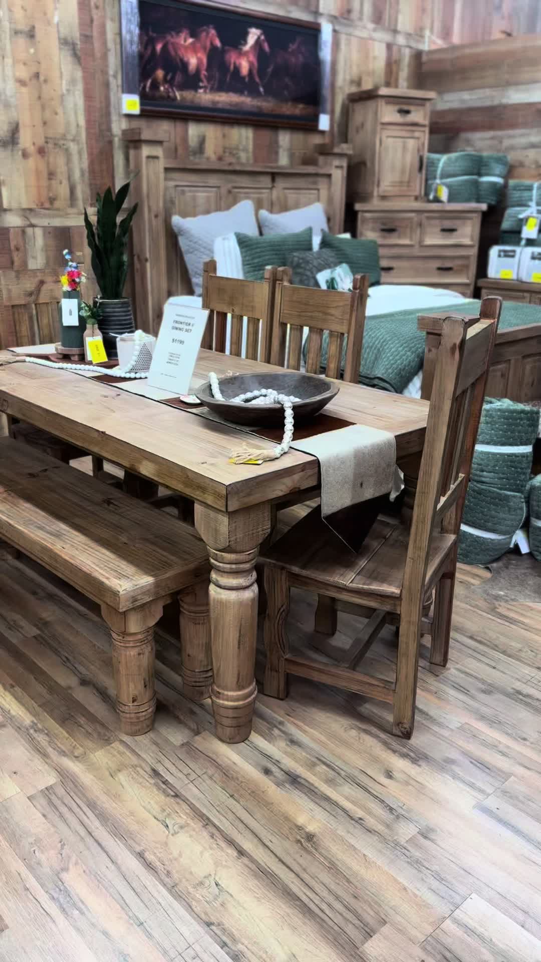 @RusticFurnitureDepot