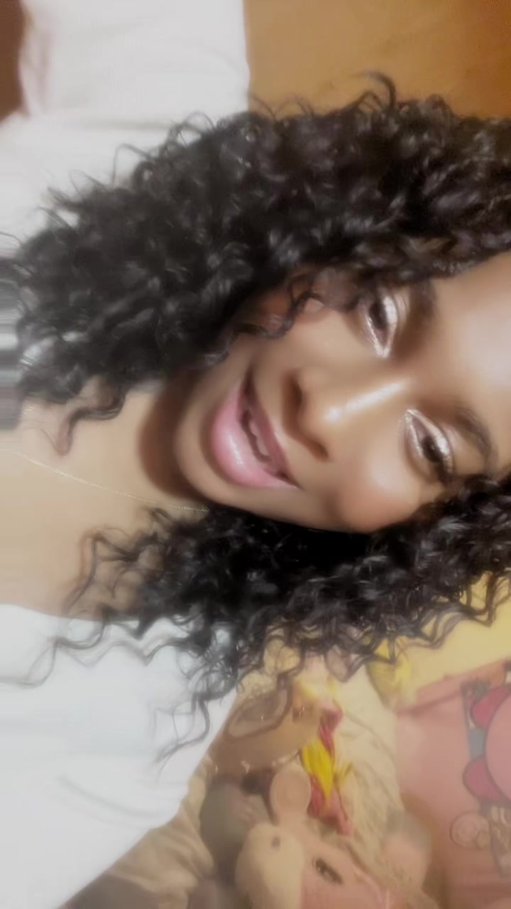 @Ziyona 🌻