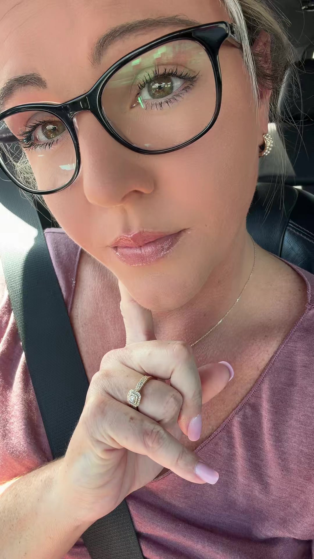 @SelfieQueen57👑