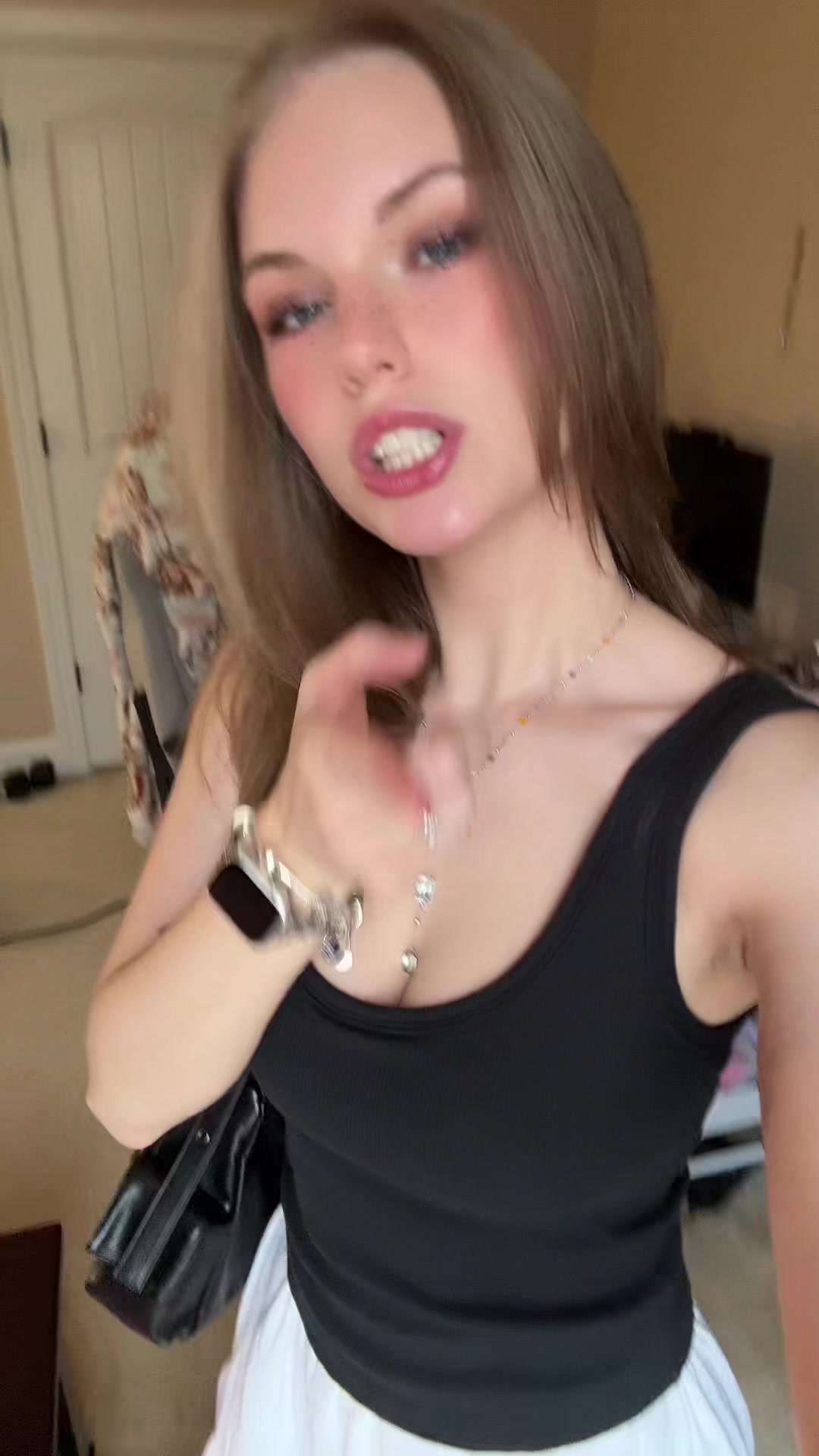 @mia ✮⋆˙