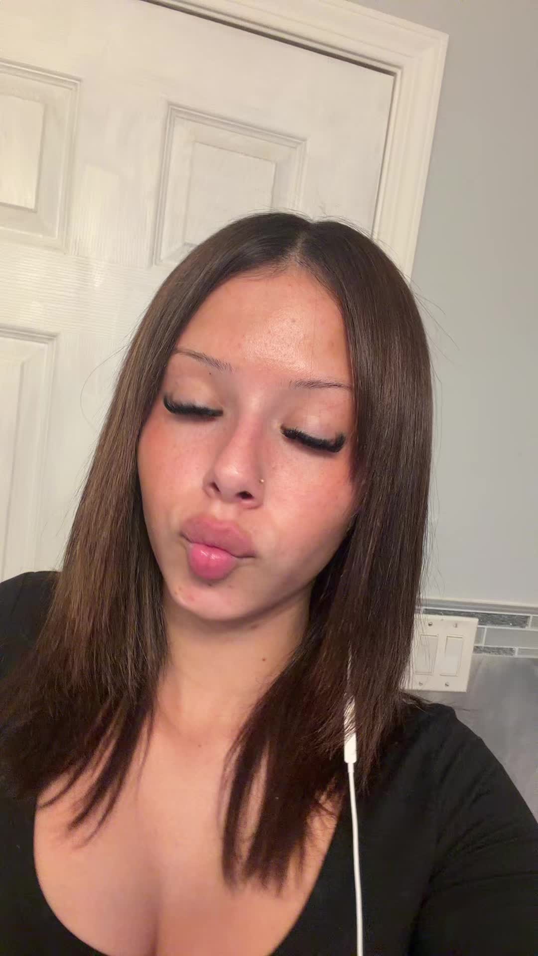 @ella