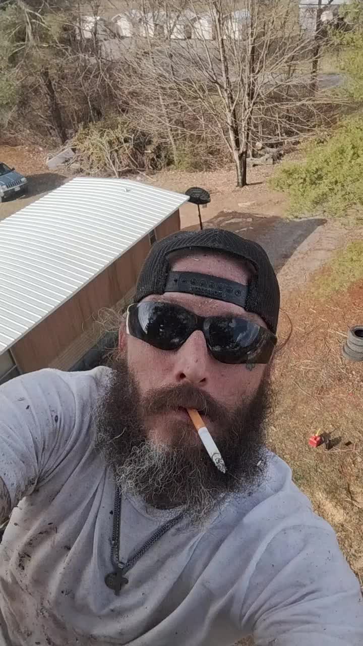 @thathollerboy
