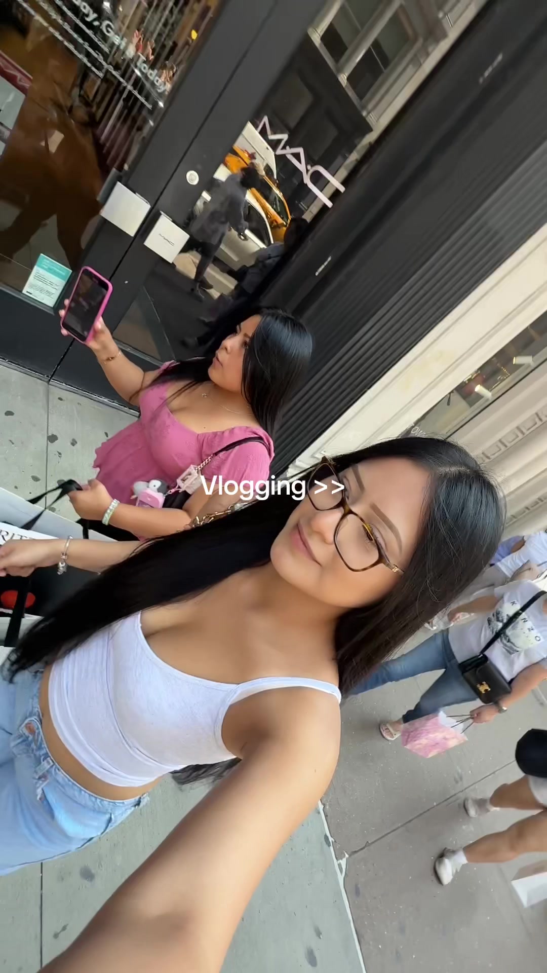 @Deisy 🧸ྀི⋆｡♡