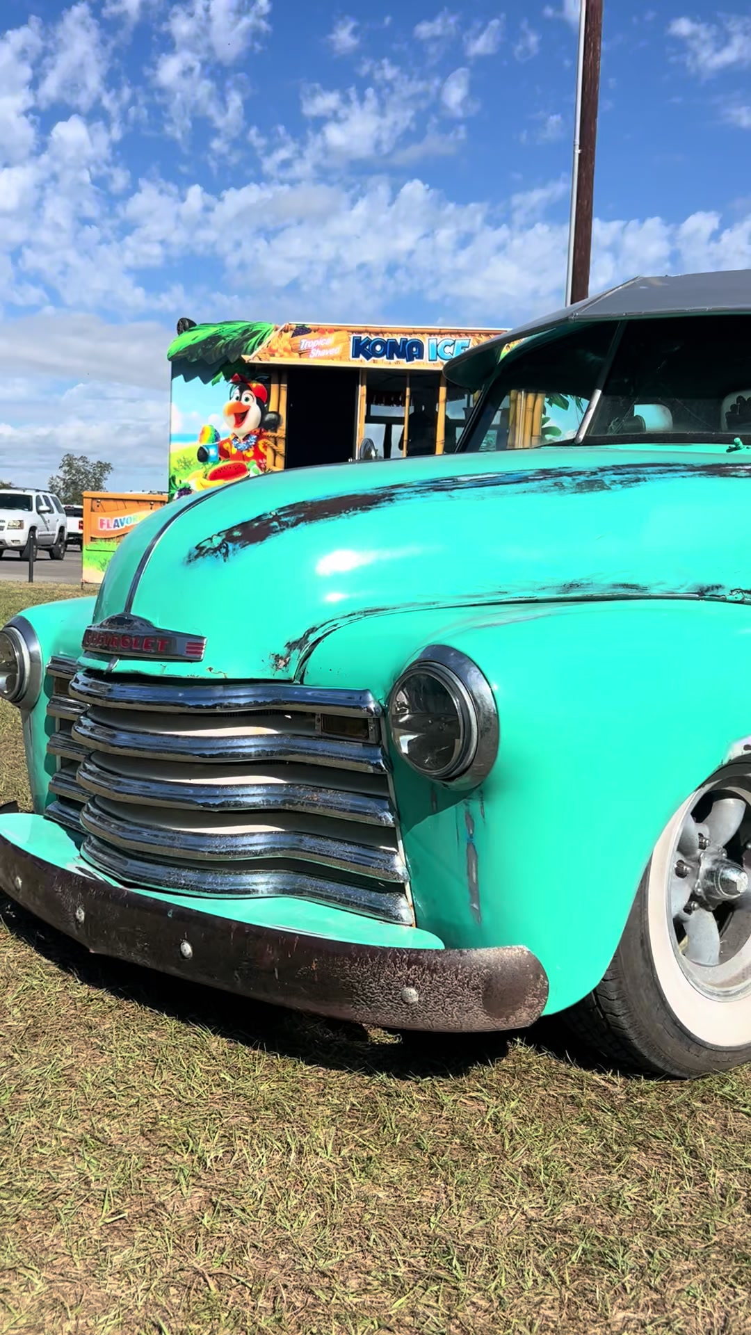 @texas_street_cars