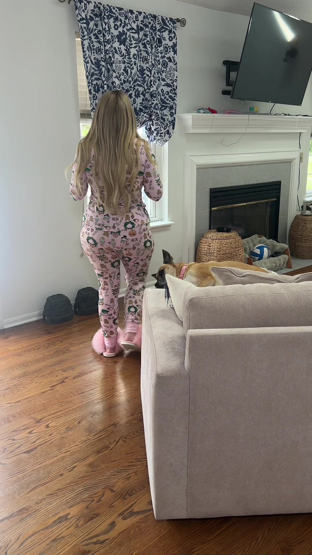 @Janel 💁🏼&zwj;♀️📲
