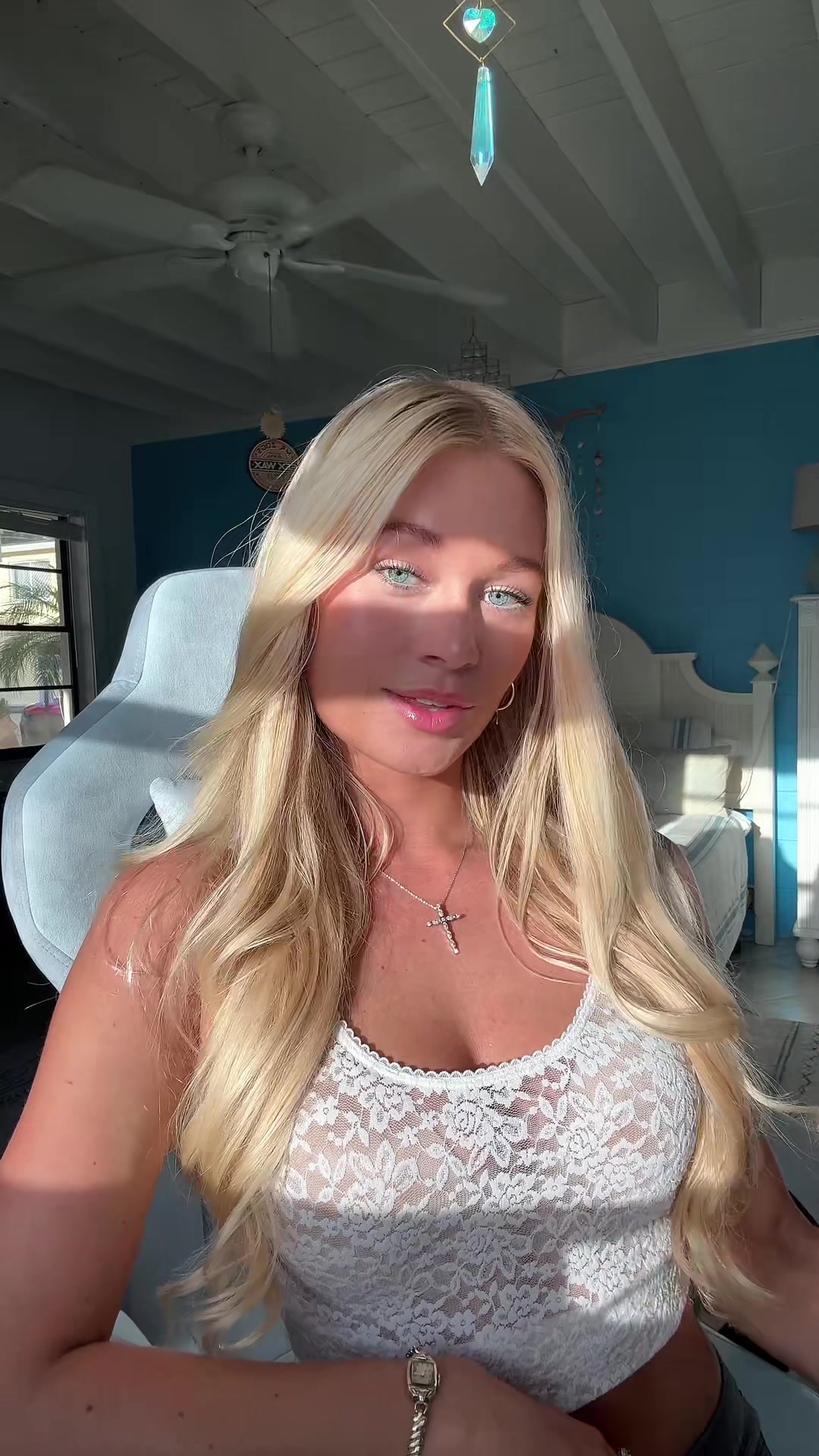 @emm🪽