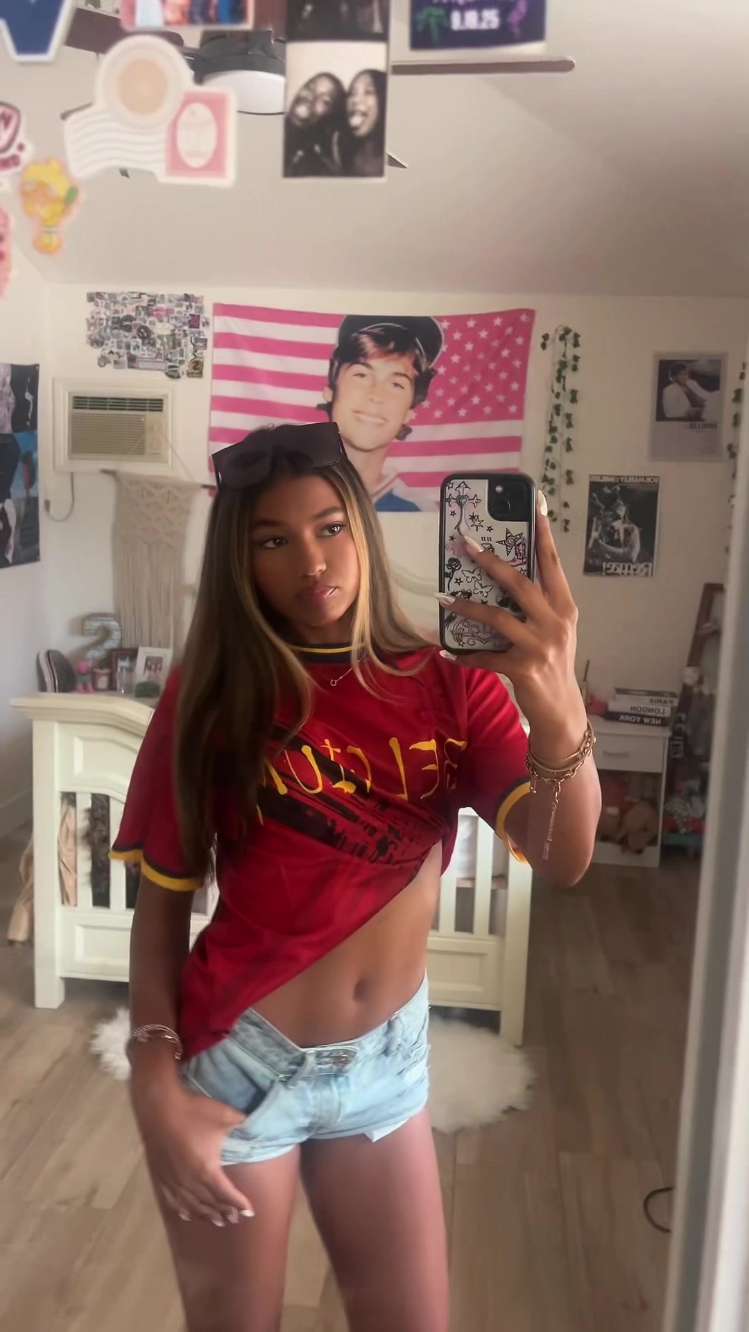 @_sophiechaii