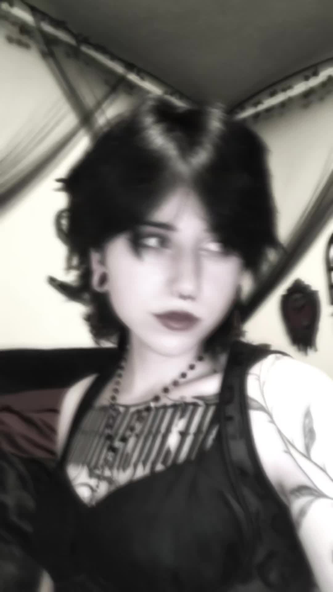 @✩︎LJ✩︎