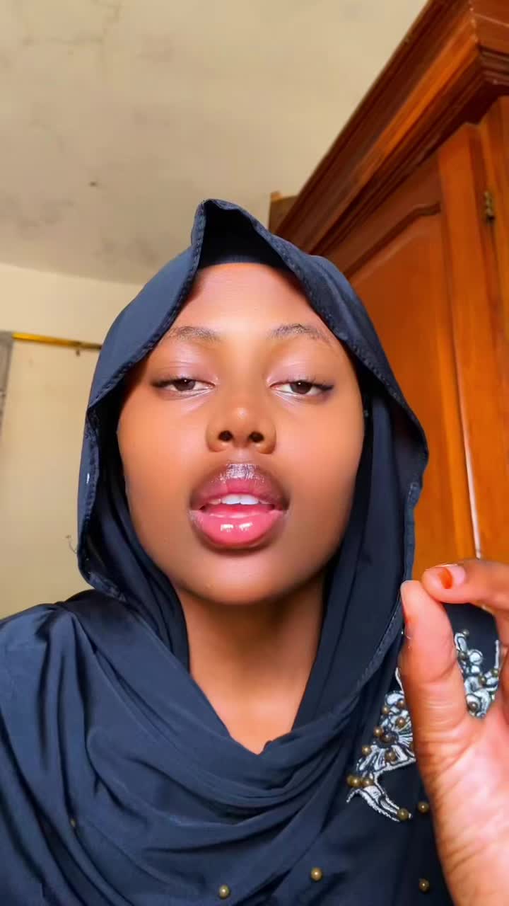 @Fille curieuse 🧐