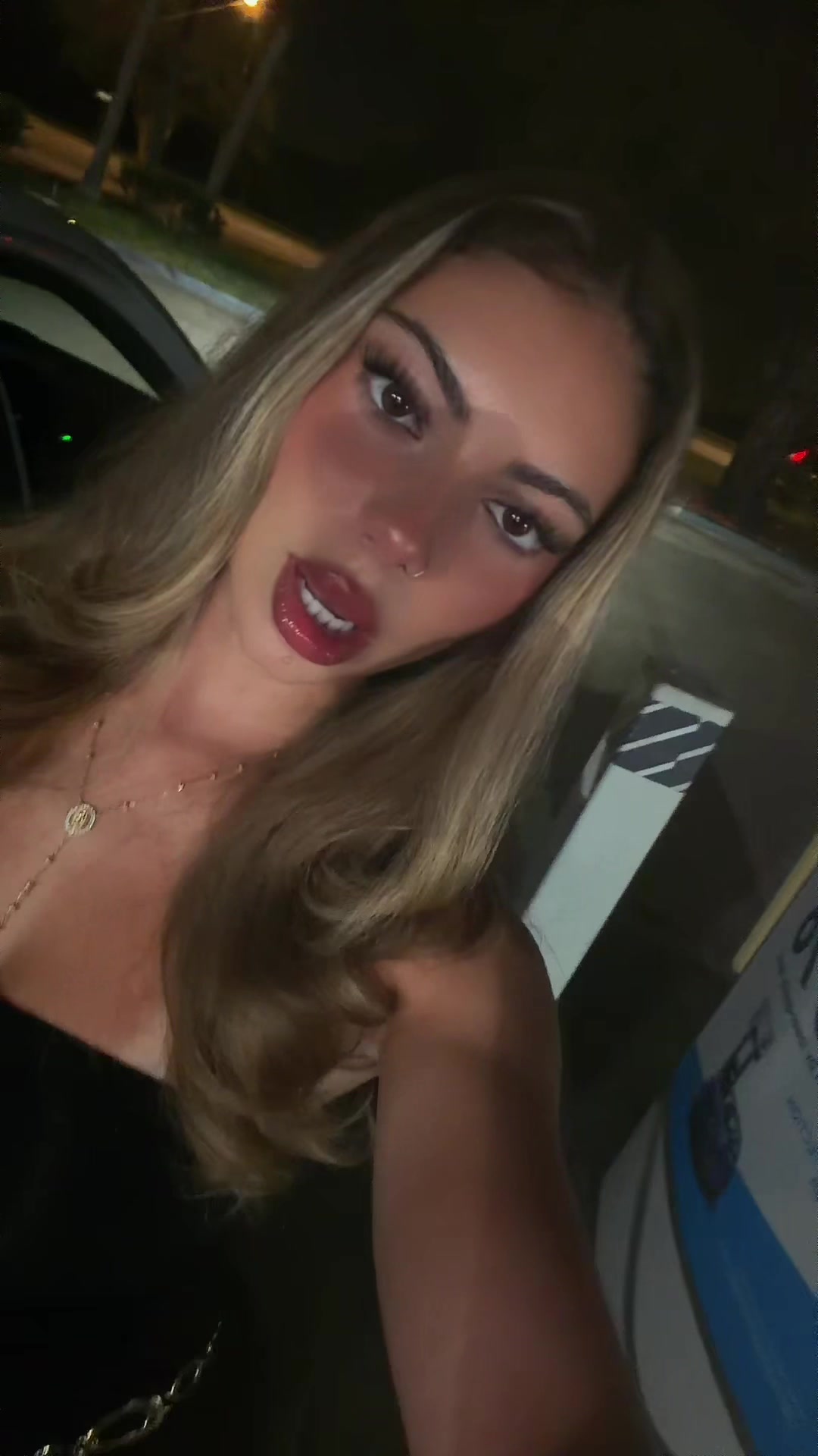 @Anika