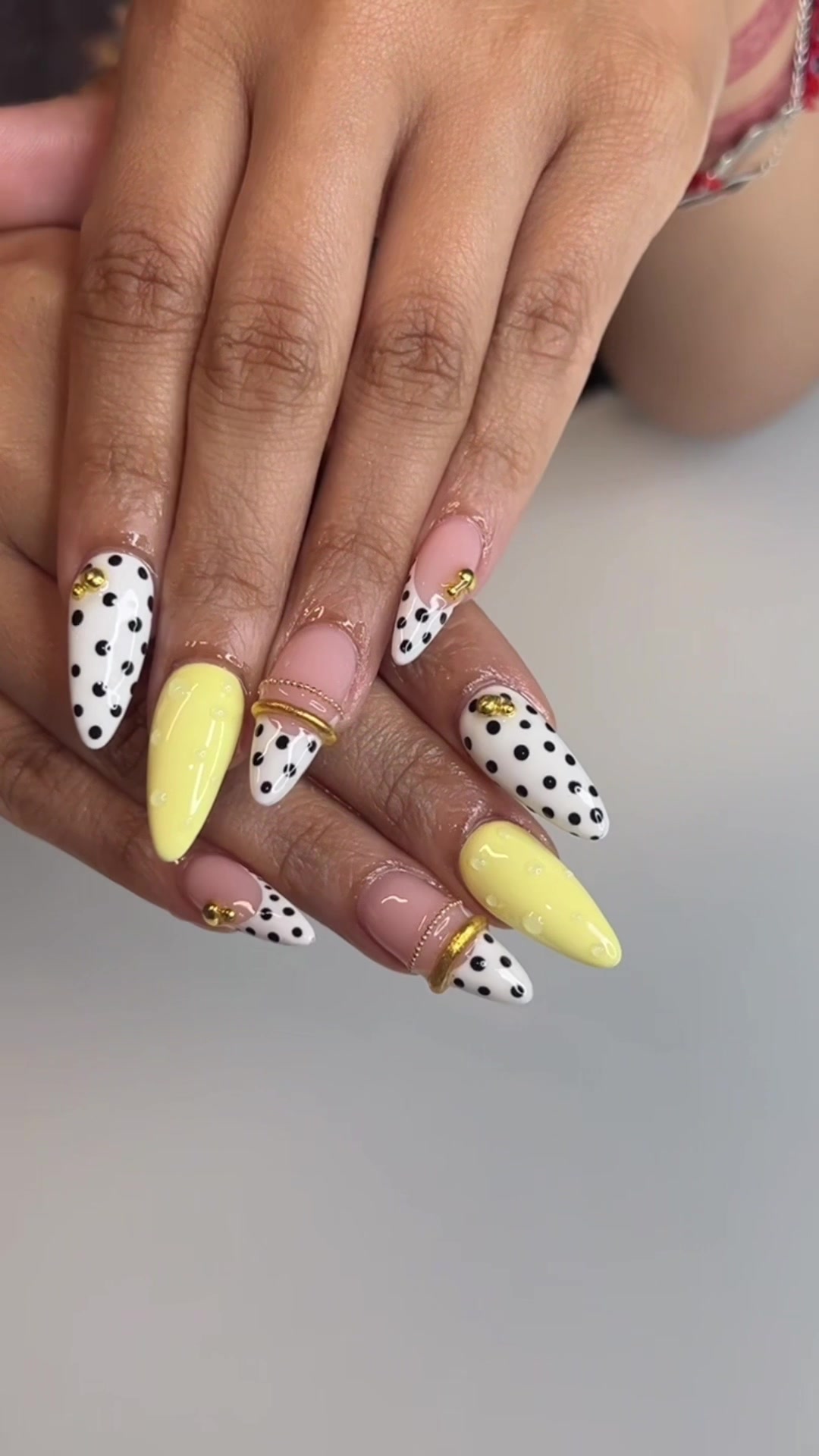 @lizthenailtexh