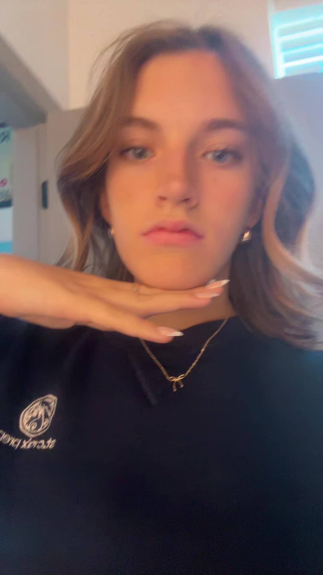 @NoraFuerstenberg