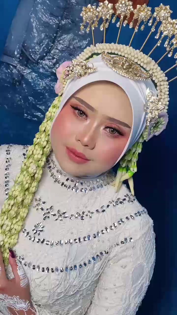 @Amarthaaa