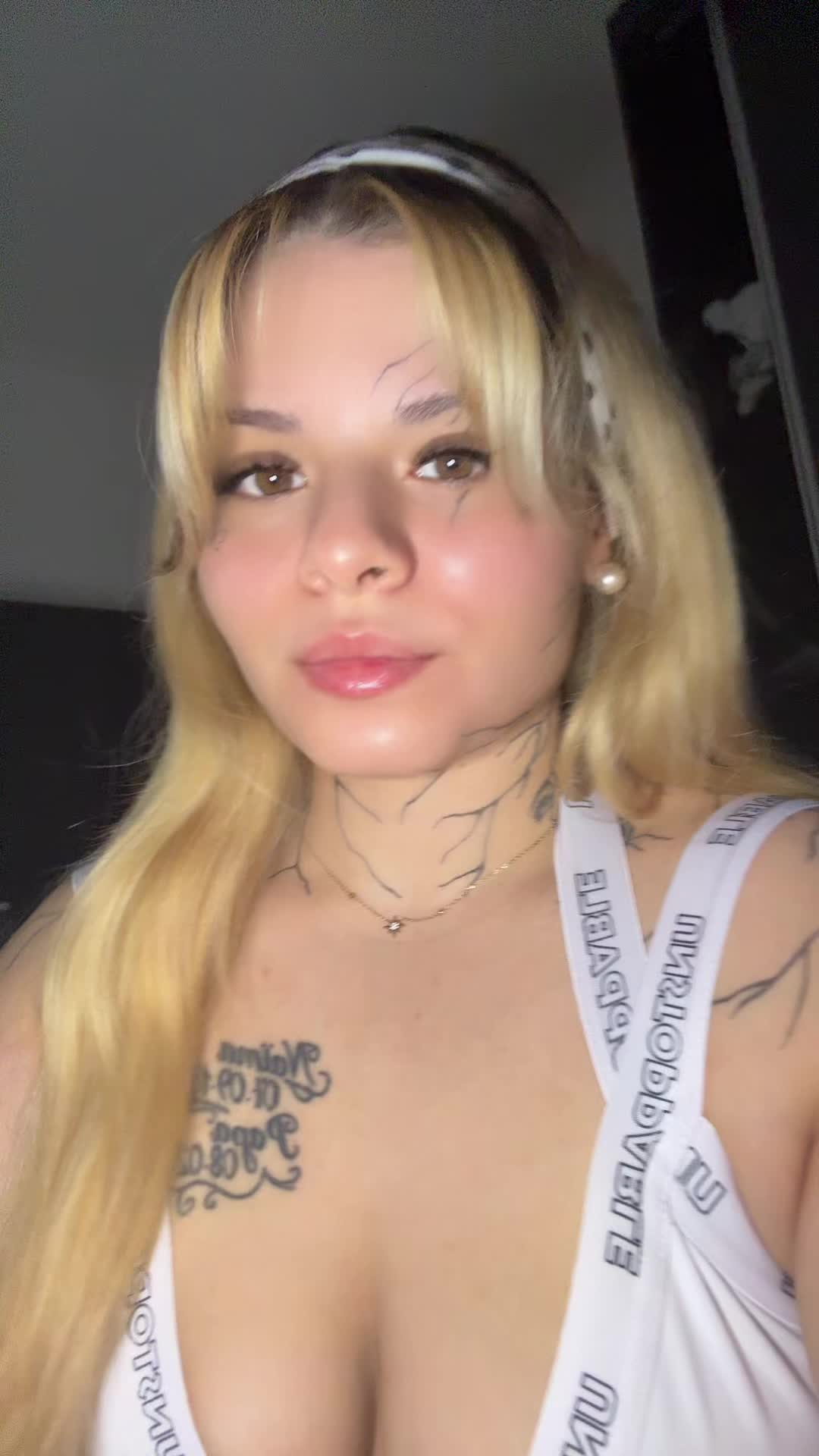 @Valentine__el