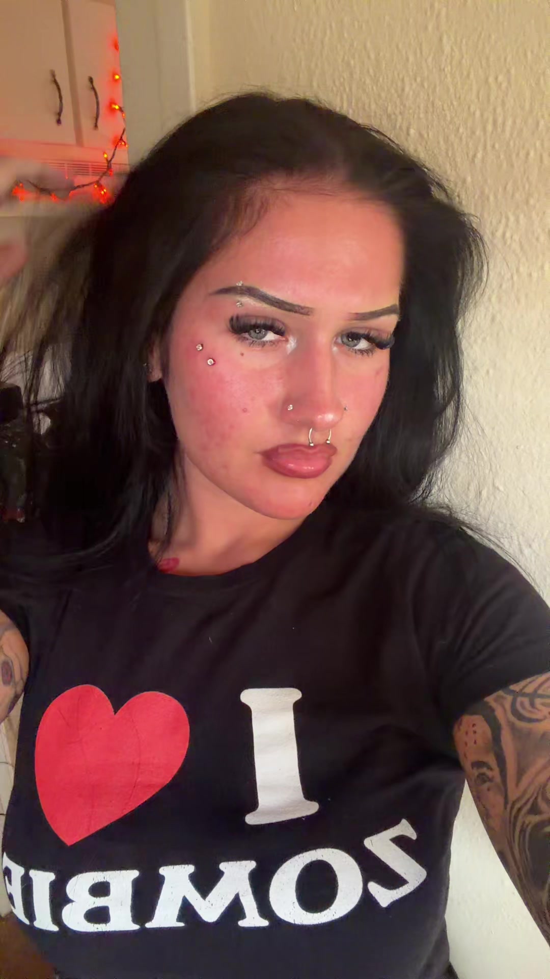 @kat ✮⋆˙
