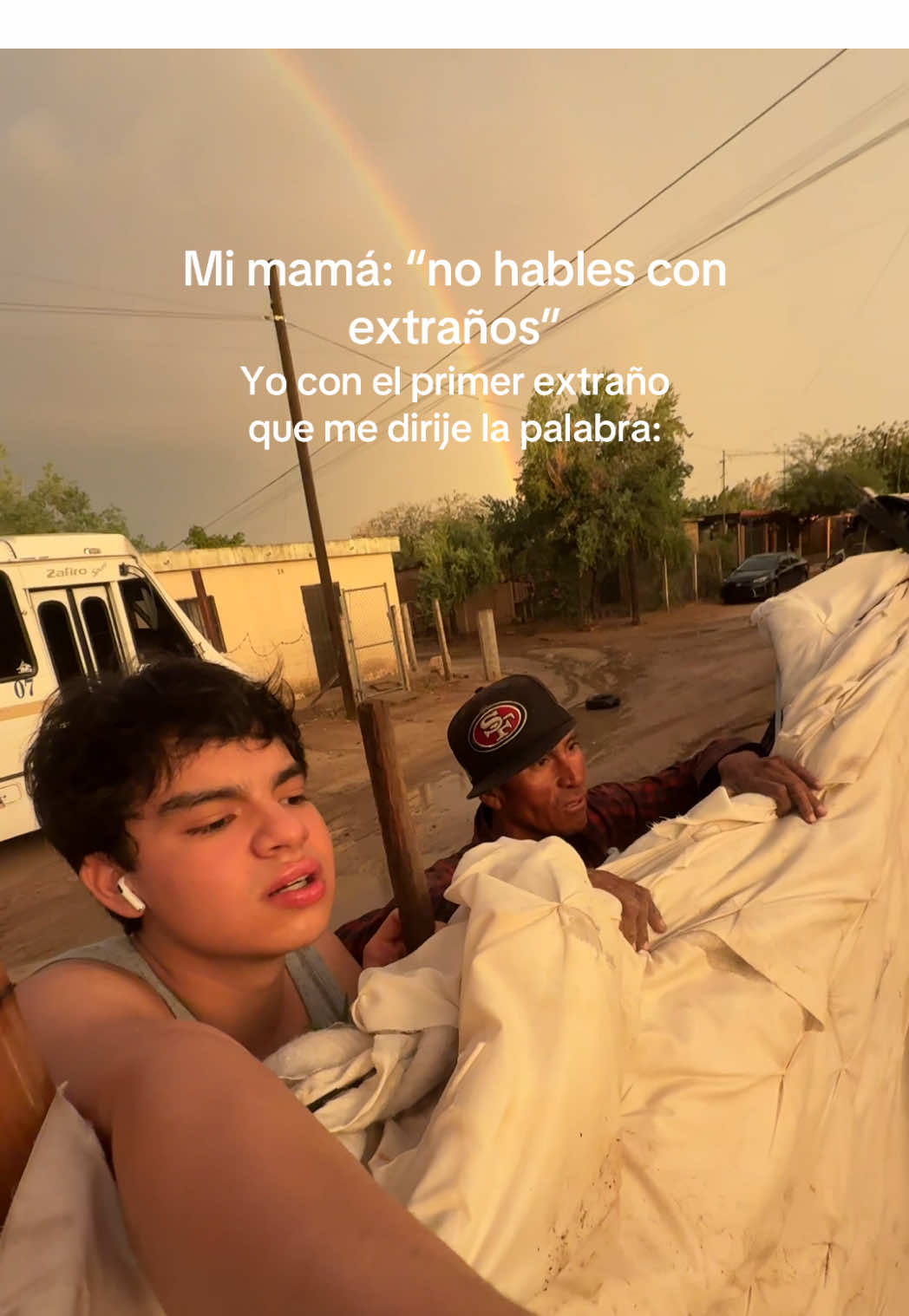 @Hombra