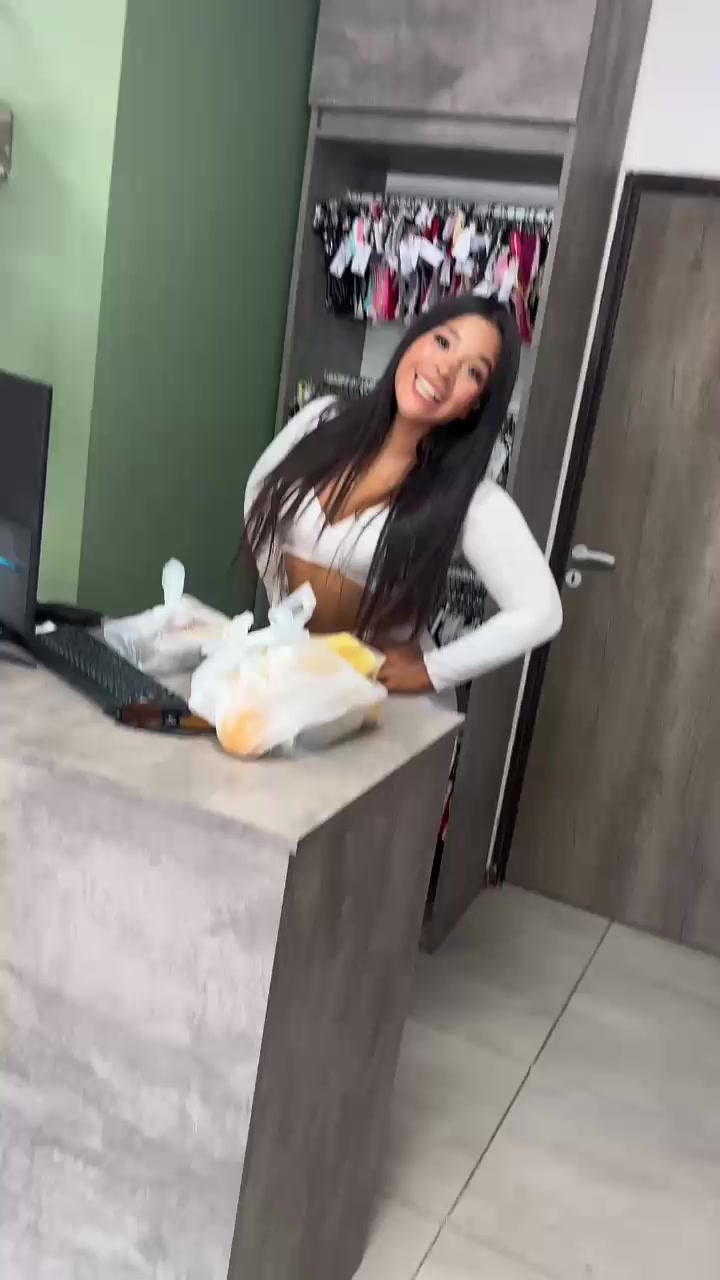 @Oliveraselena