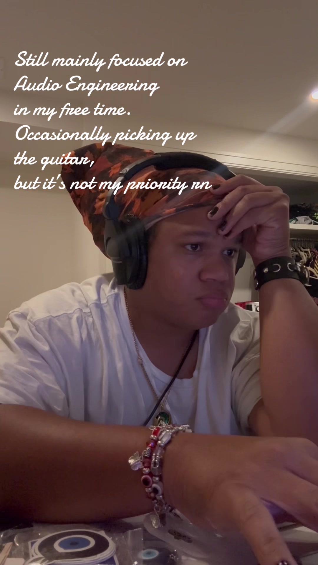 @Neon Leon