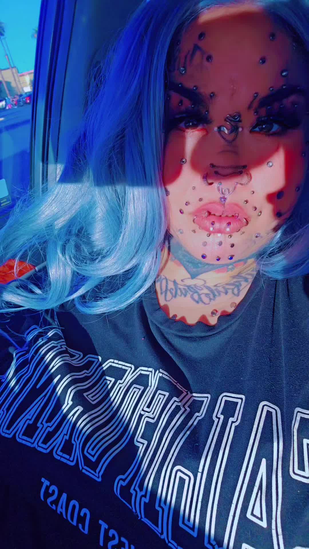 @Bunny Savage 😈