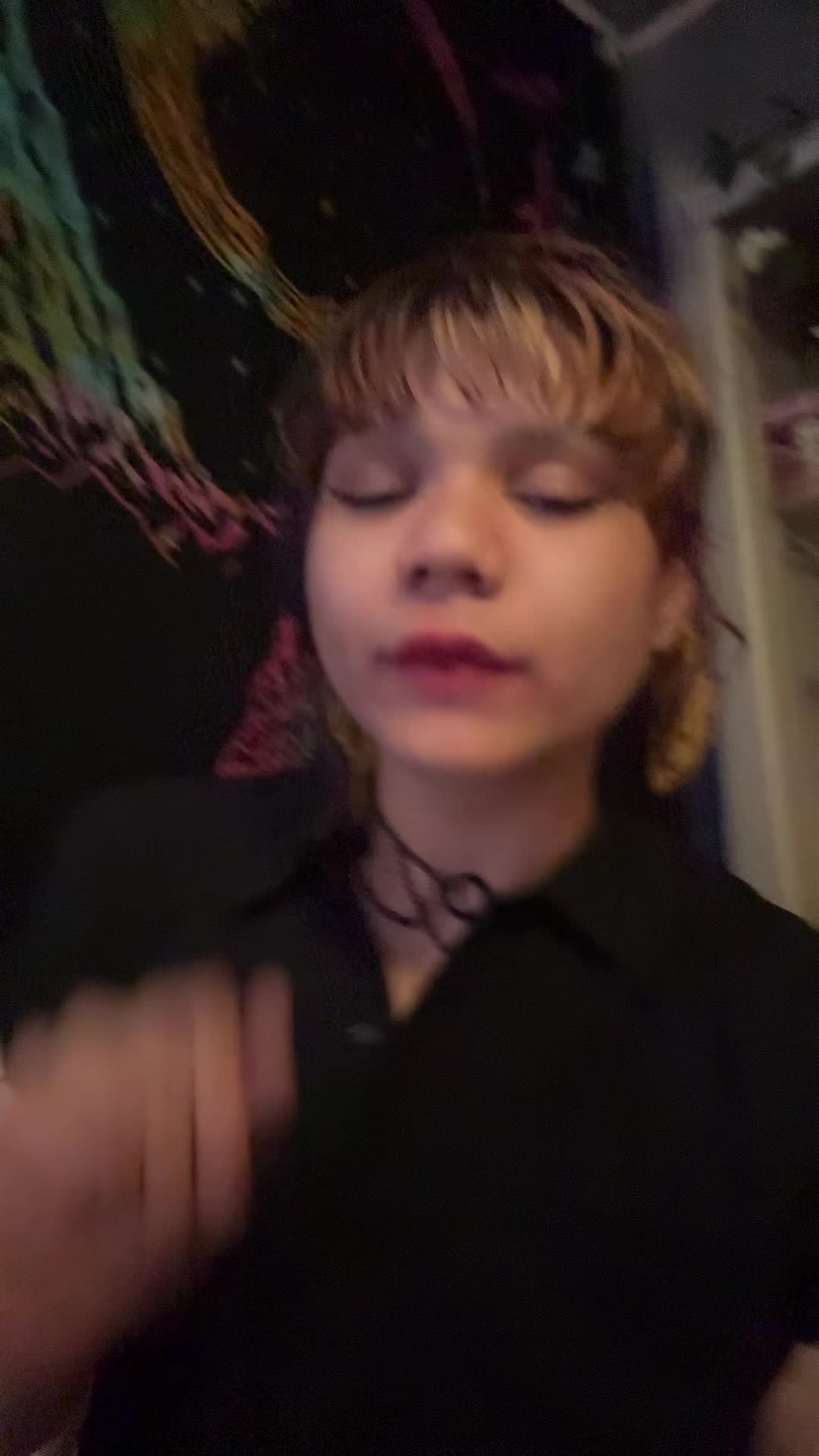 @Emorie 🥴✌️