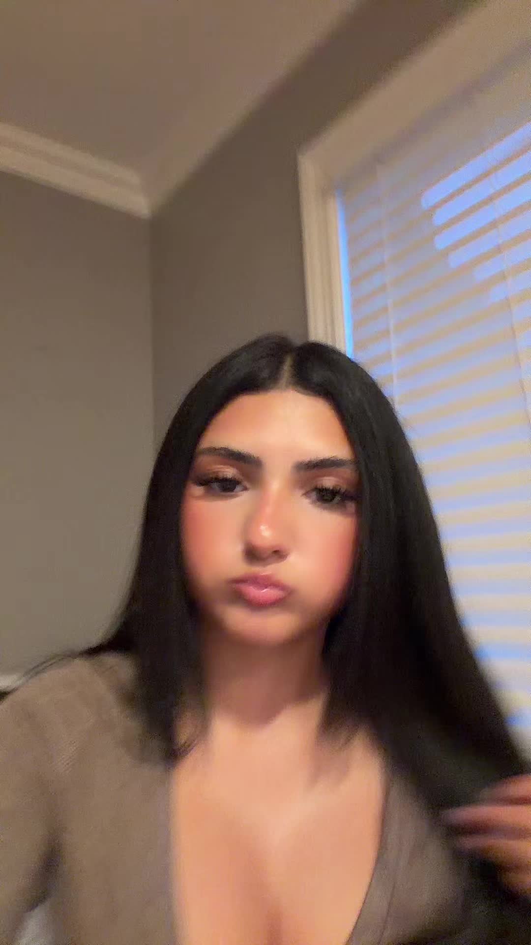 @🤫
