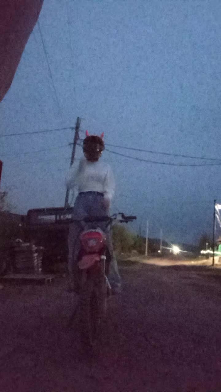 @🥷