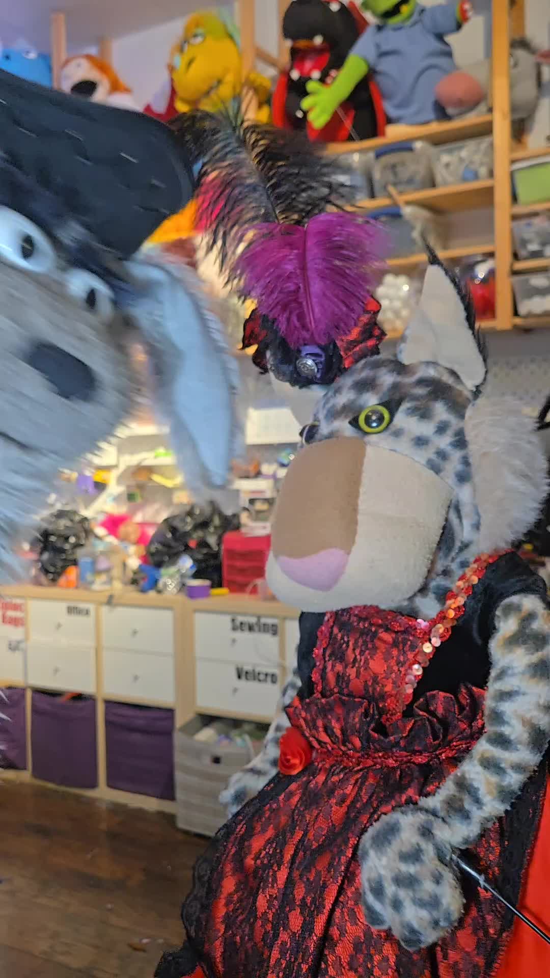 @lvpuppets
