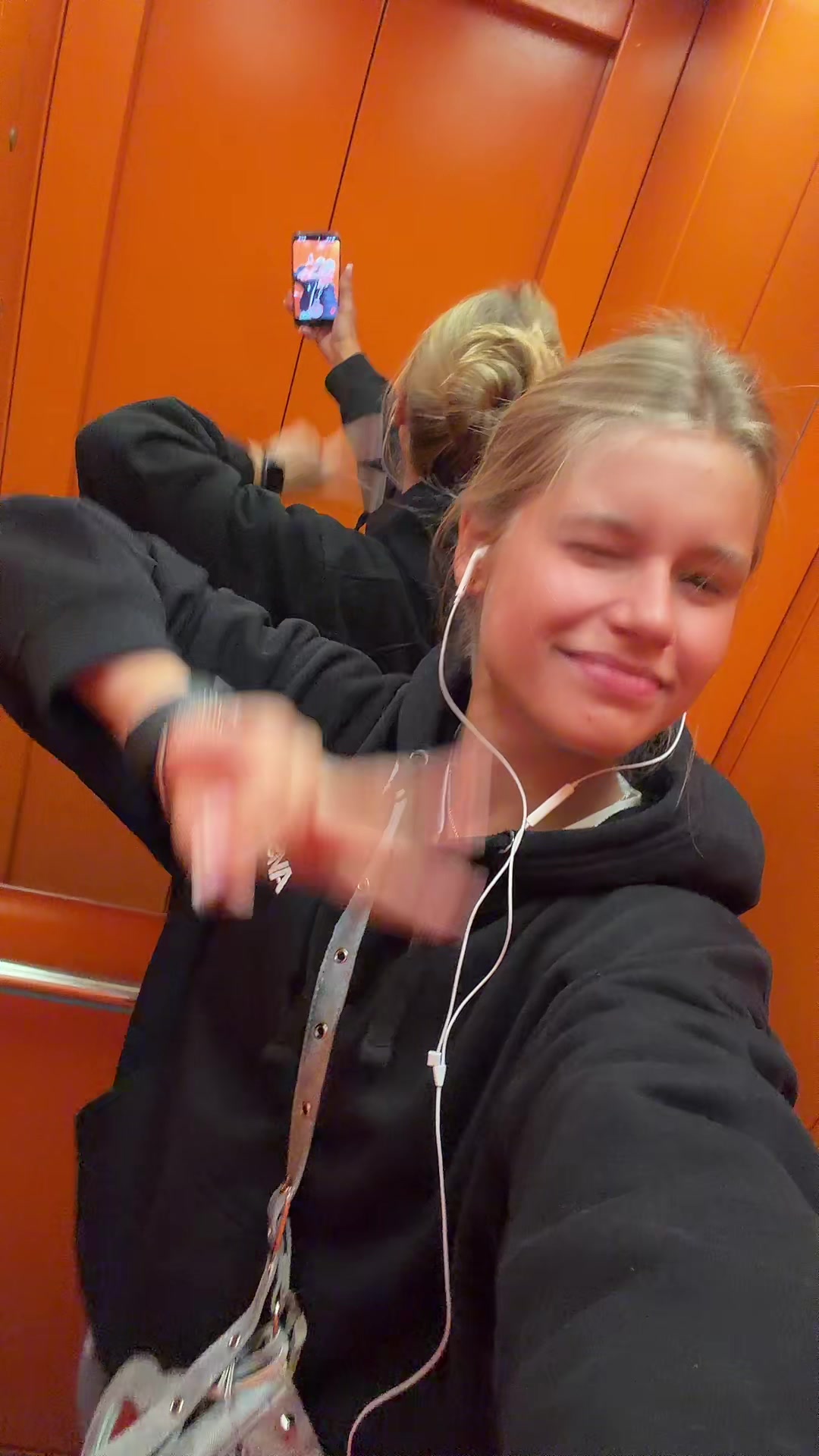 @alexandra.zubar