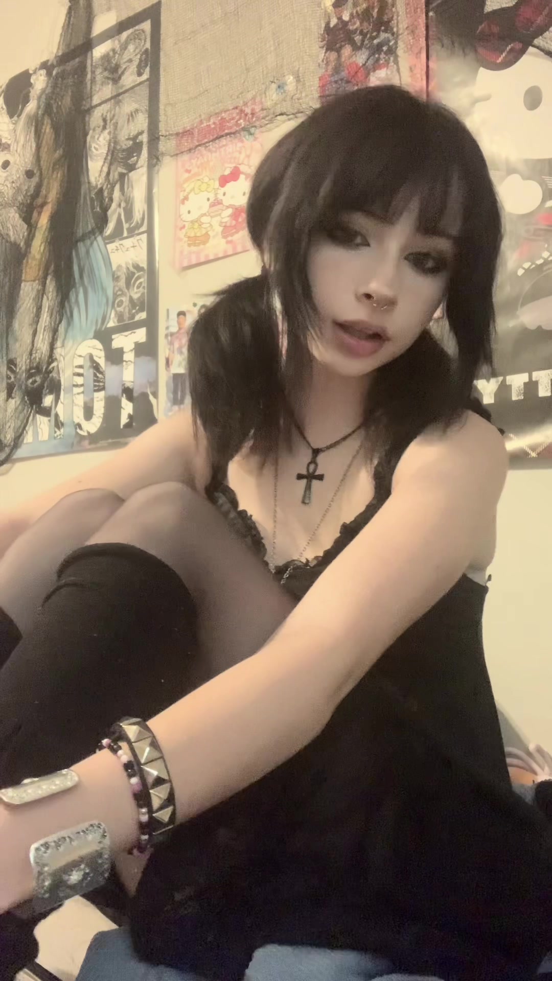 @₍^. ‸ .^₎⟆