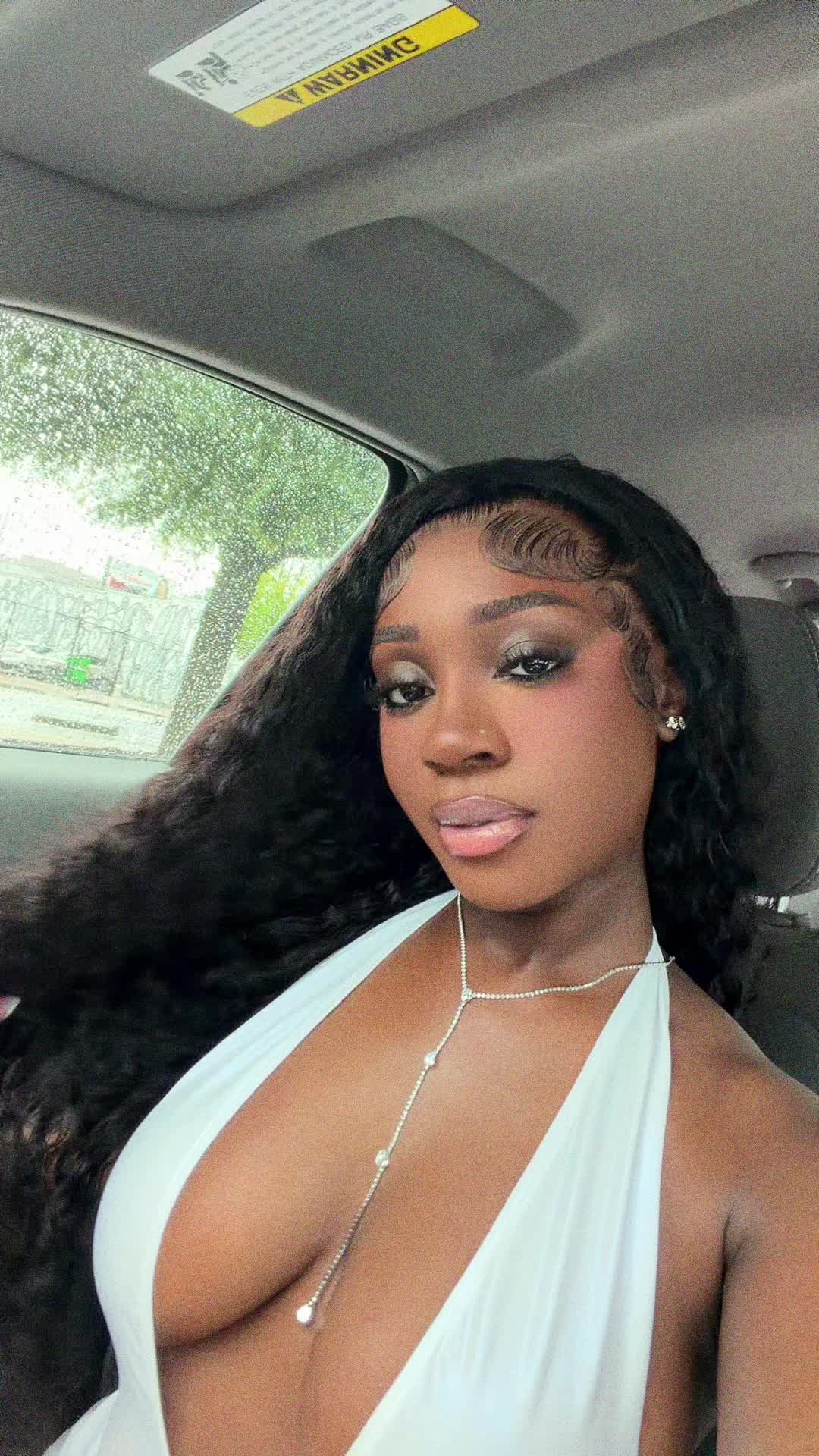 @luvvvzi
