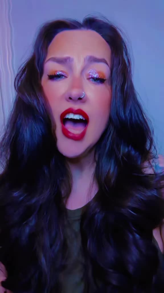 @grrrl