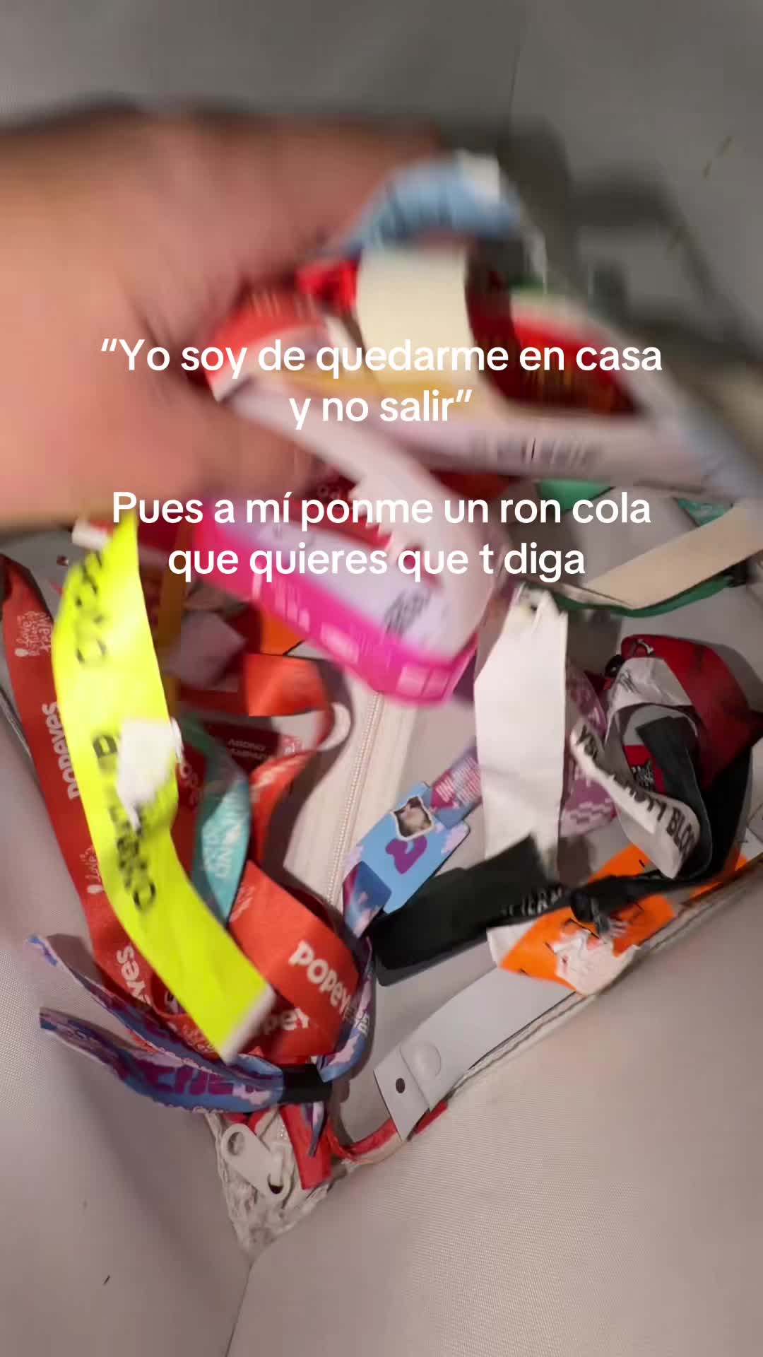 @akasirius_