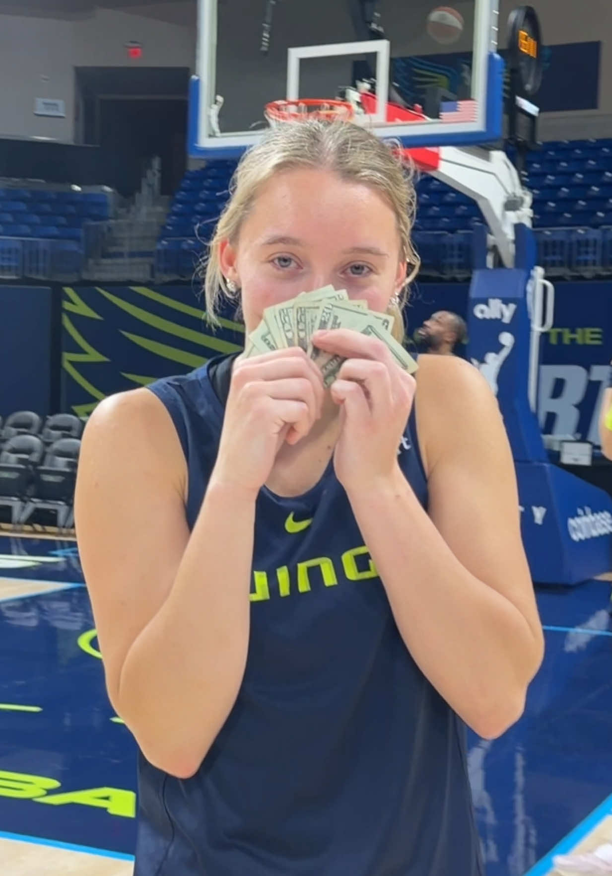 @Dallas Wings