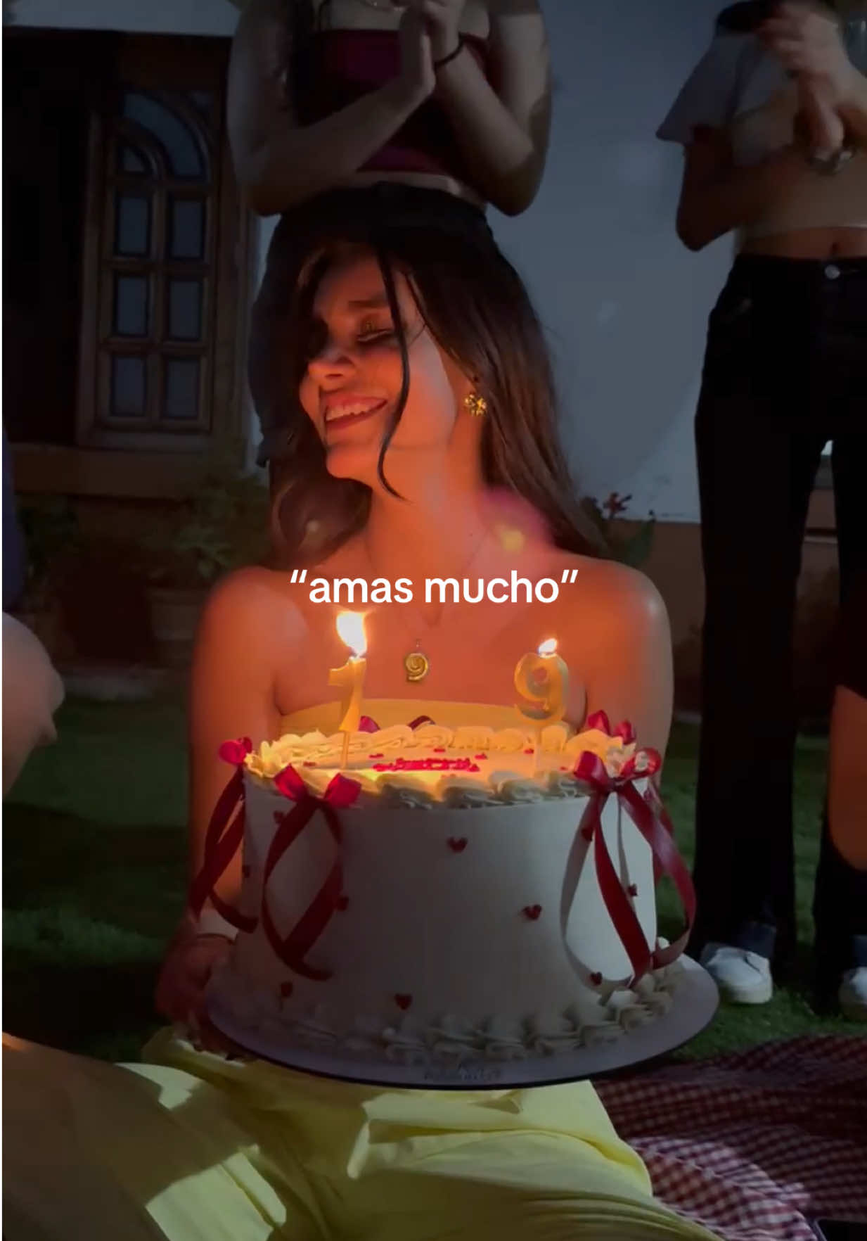 @Andrea Acevedo