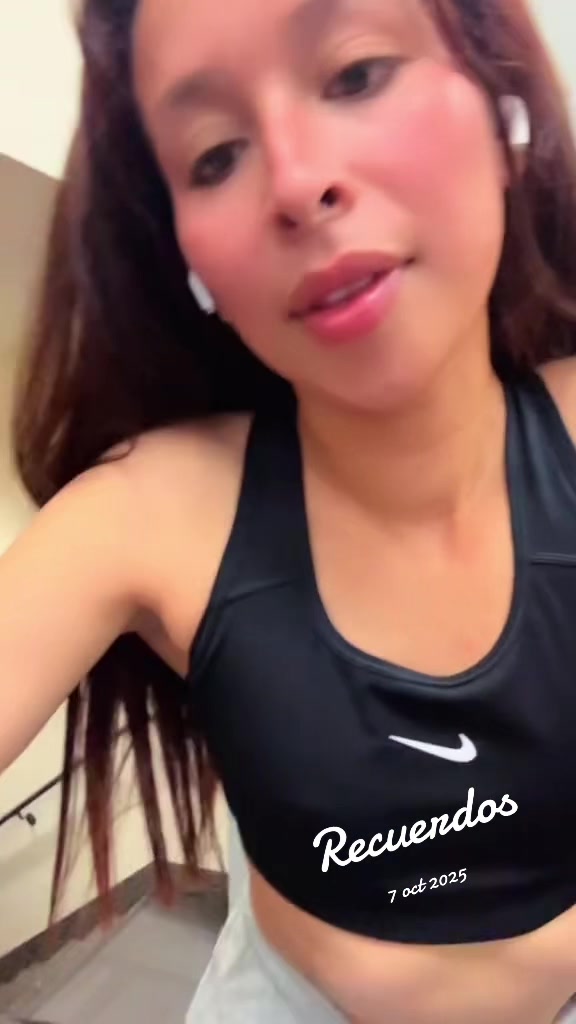 @Clari Velasquez ☘️🌹🌻🍒