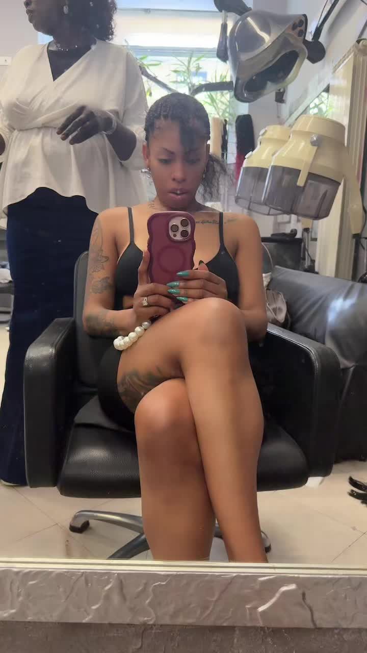 @TwerkinFrida