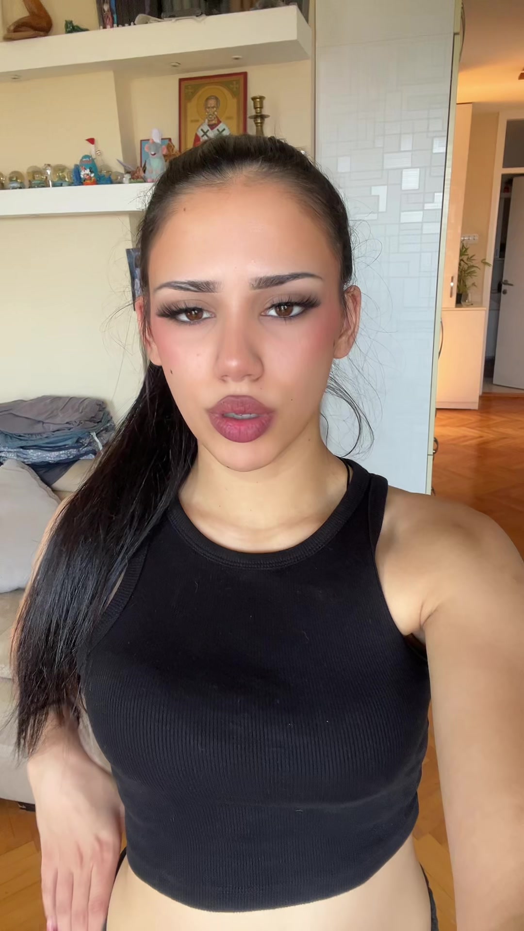 @neksi