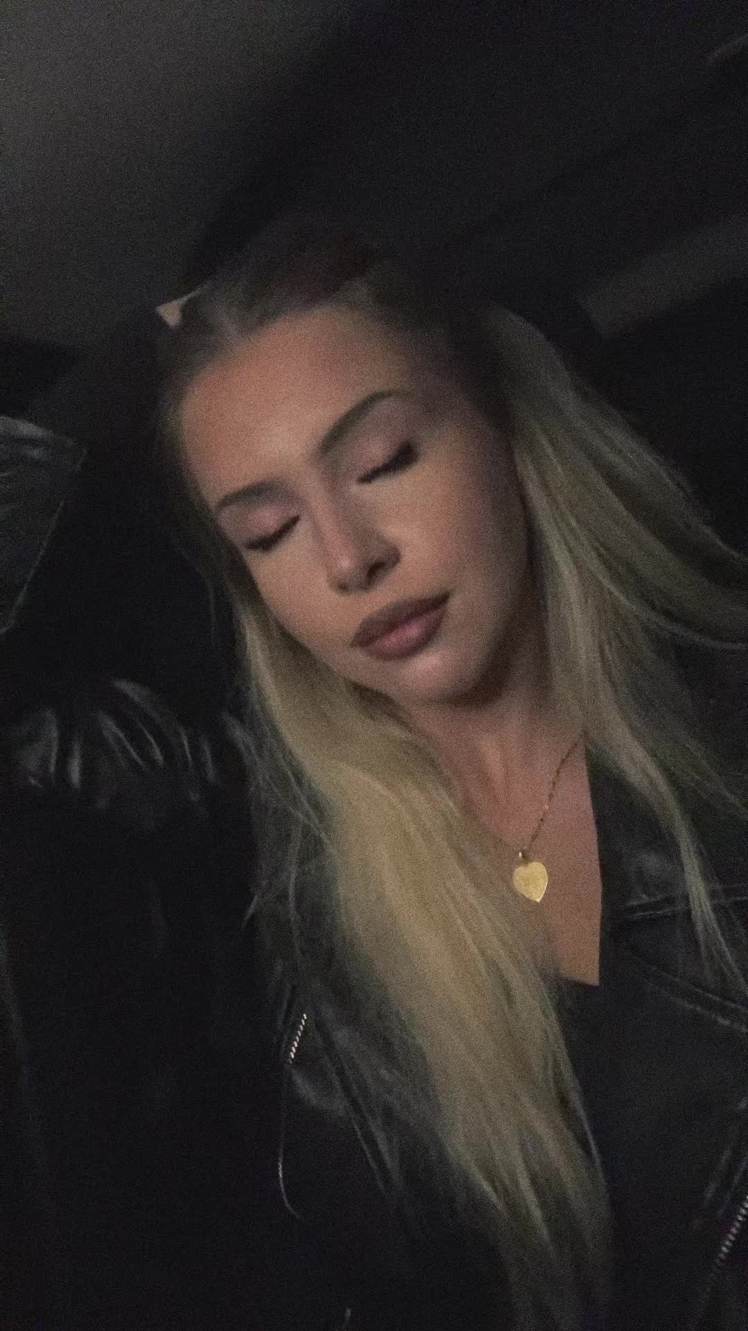 @martinaambrosii_