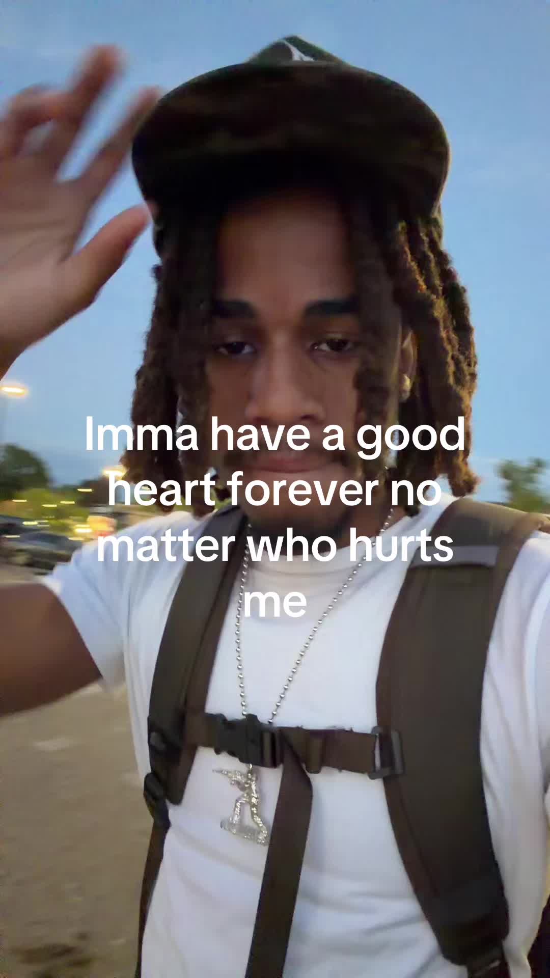 @…