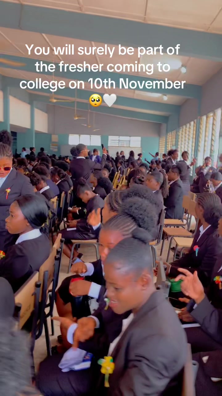 @Madam Bronii🤭🤍💎👩&zwj;🏫🌎