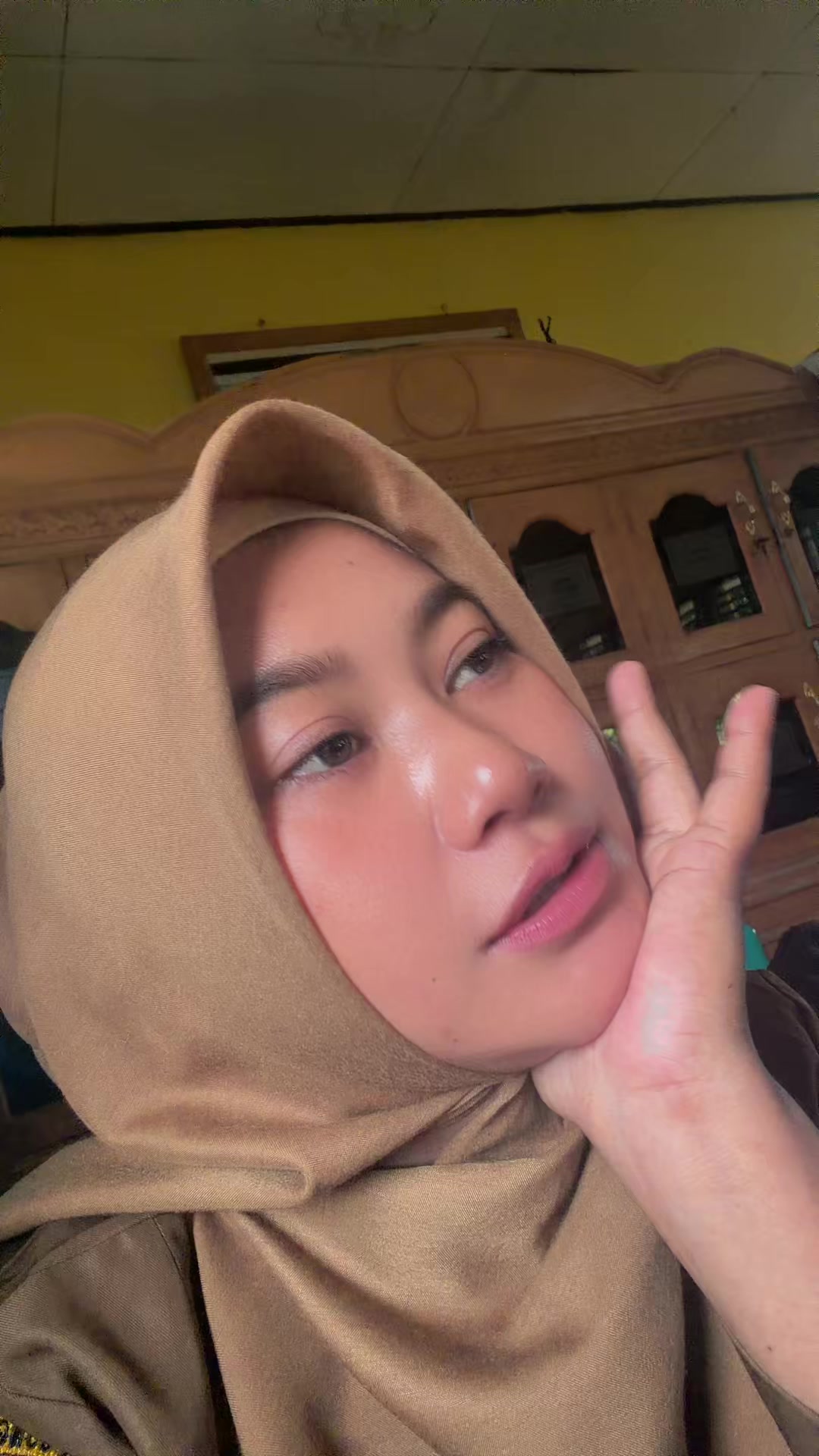 @Arumlo