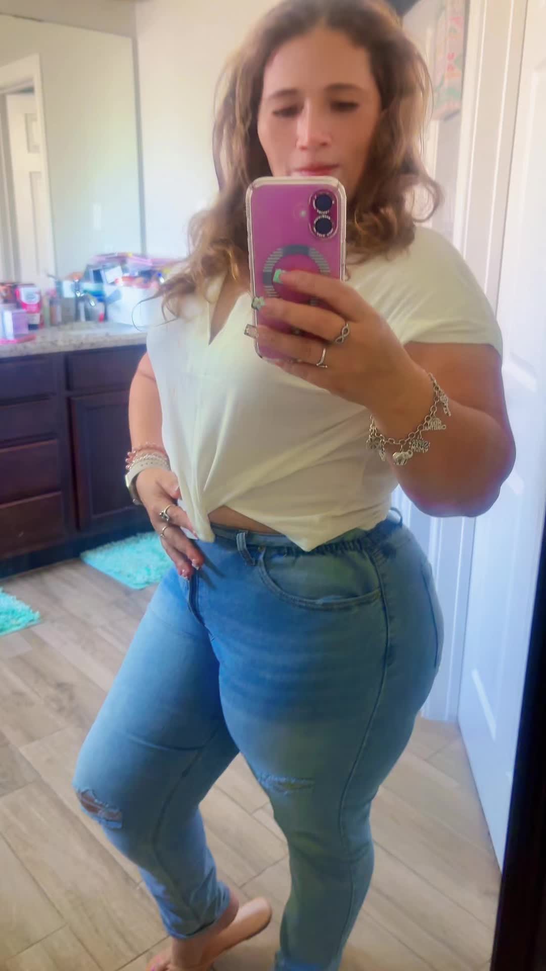 @Iliana
